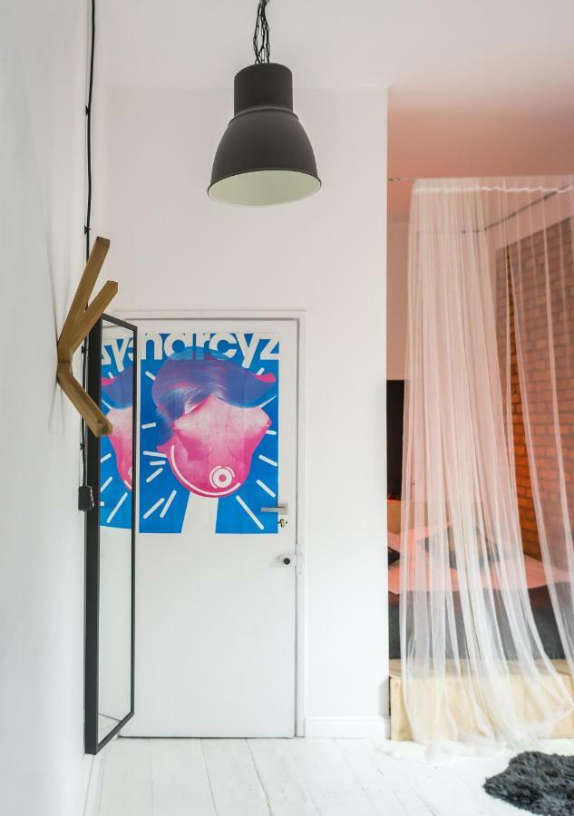 Loft Z Baldachimem Apartment Познан Екстериор снимка